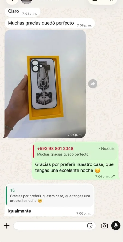 Mensaje de un cliente de Quito sobre su estuche personalizado de CaseLab