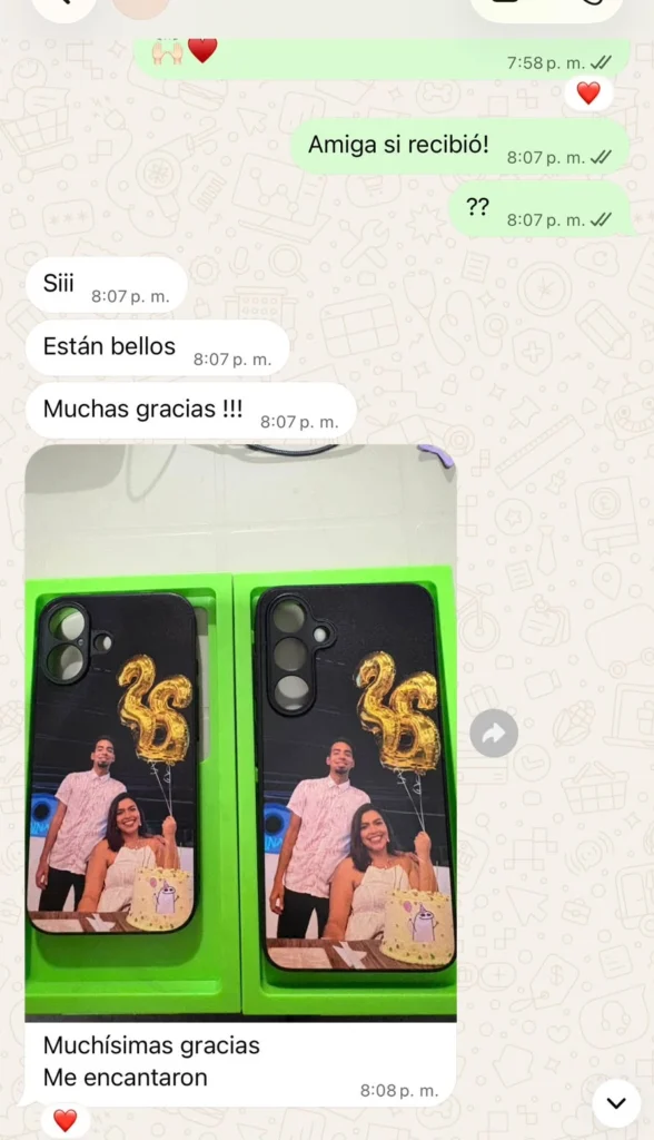 Mensaje de un cliente satisfecho con su estuche personalizado para Samsung de CaseLab