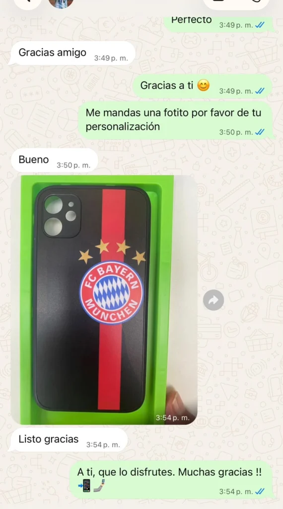 Mensaje de un cliente satisfecho con su estuche personalizado Premium de CaseLab